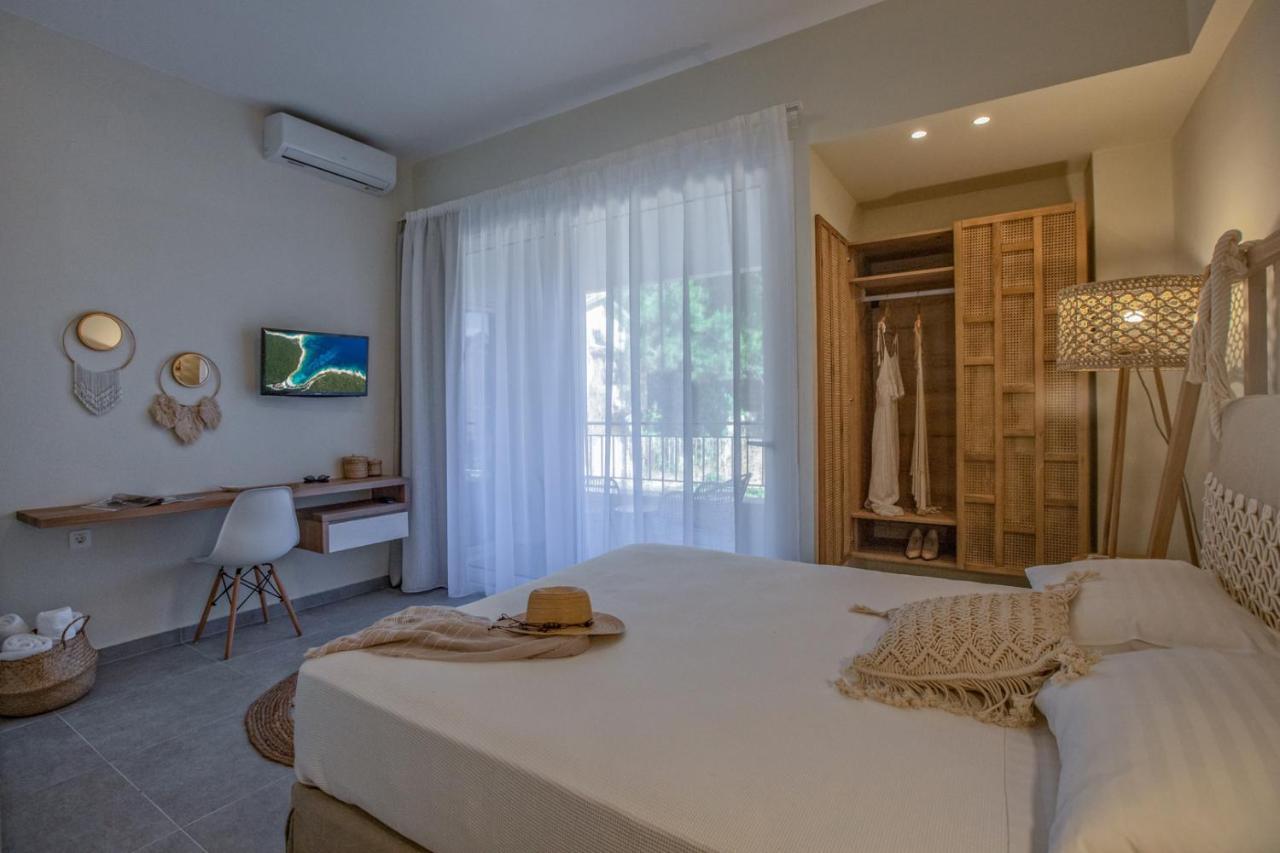 Anemelia Luxury Apartments Argostoli  Exterior photo