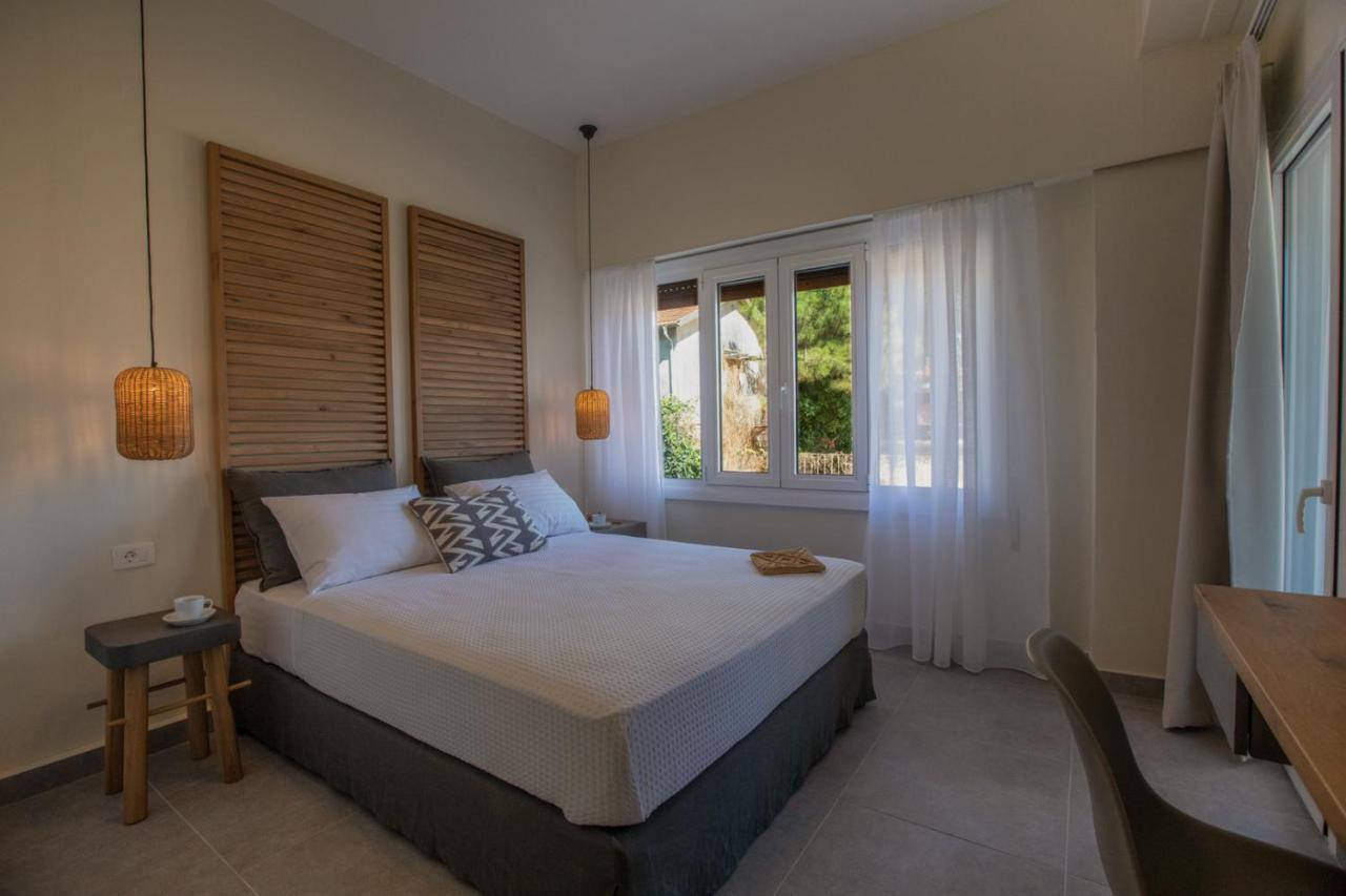 Anemelia Luxury Apartments Argostoli  Exterior photo
